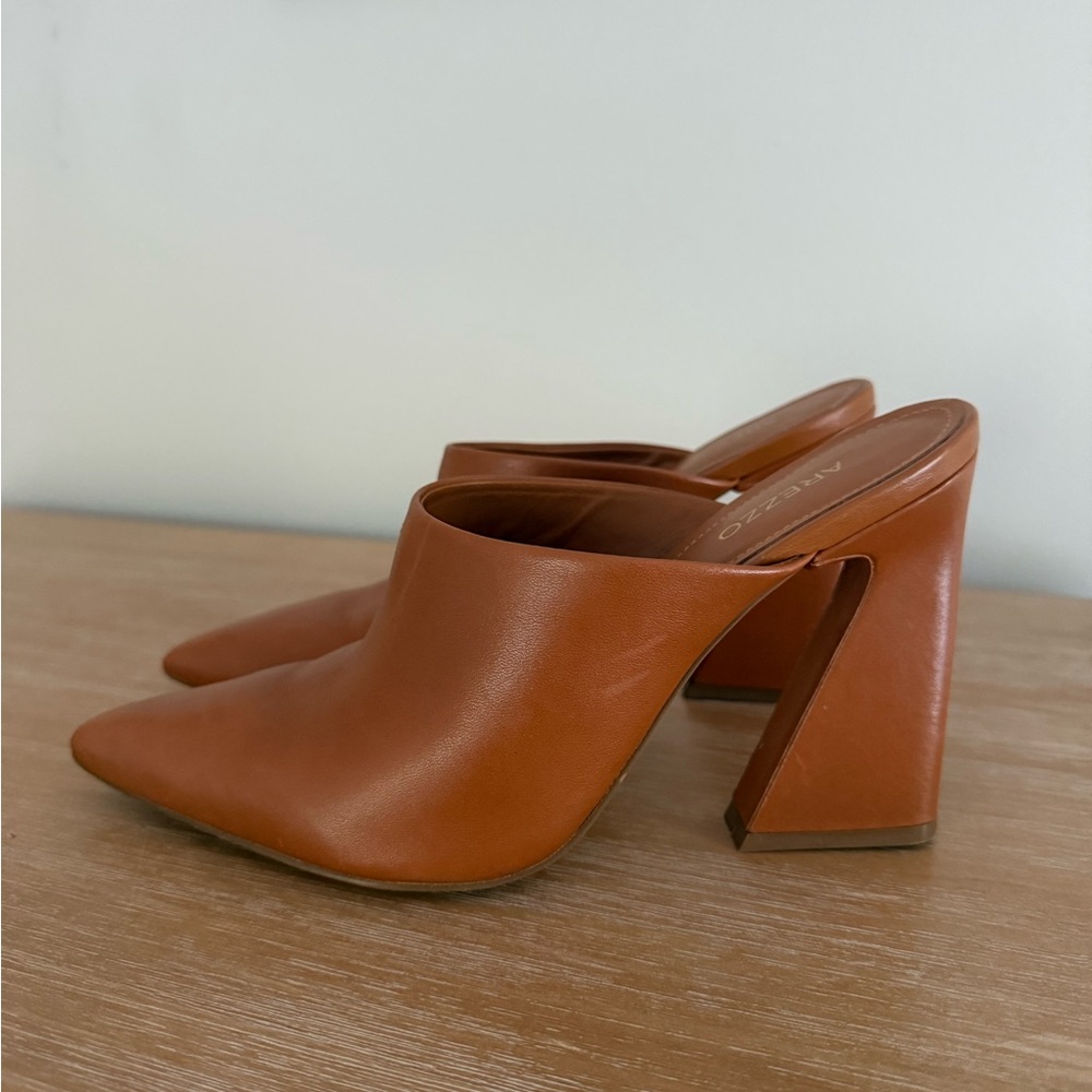 Tan Leather Block Heel Mules
